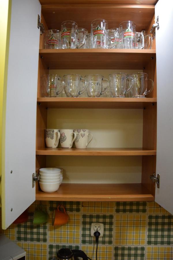 Apartment Julia 1-6 Os Ii Pietro Ze Sniadaniem Kontynentalnym Kielce